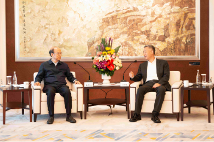 王祥明董事长会见中国石油董事长戴厚良