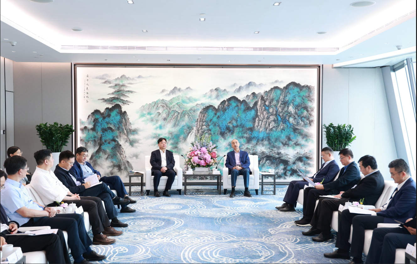 南京市委常委、江北新区党工委书记陆卫东到访新盛娱乐公司集团