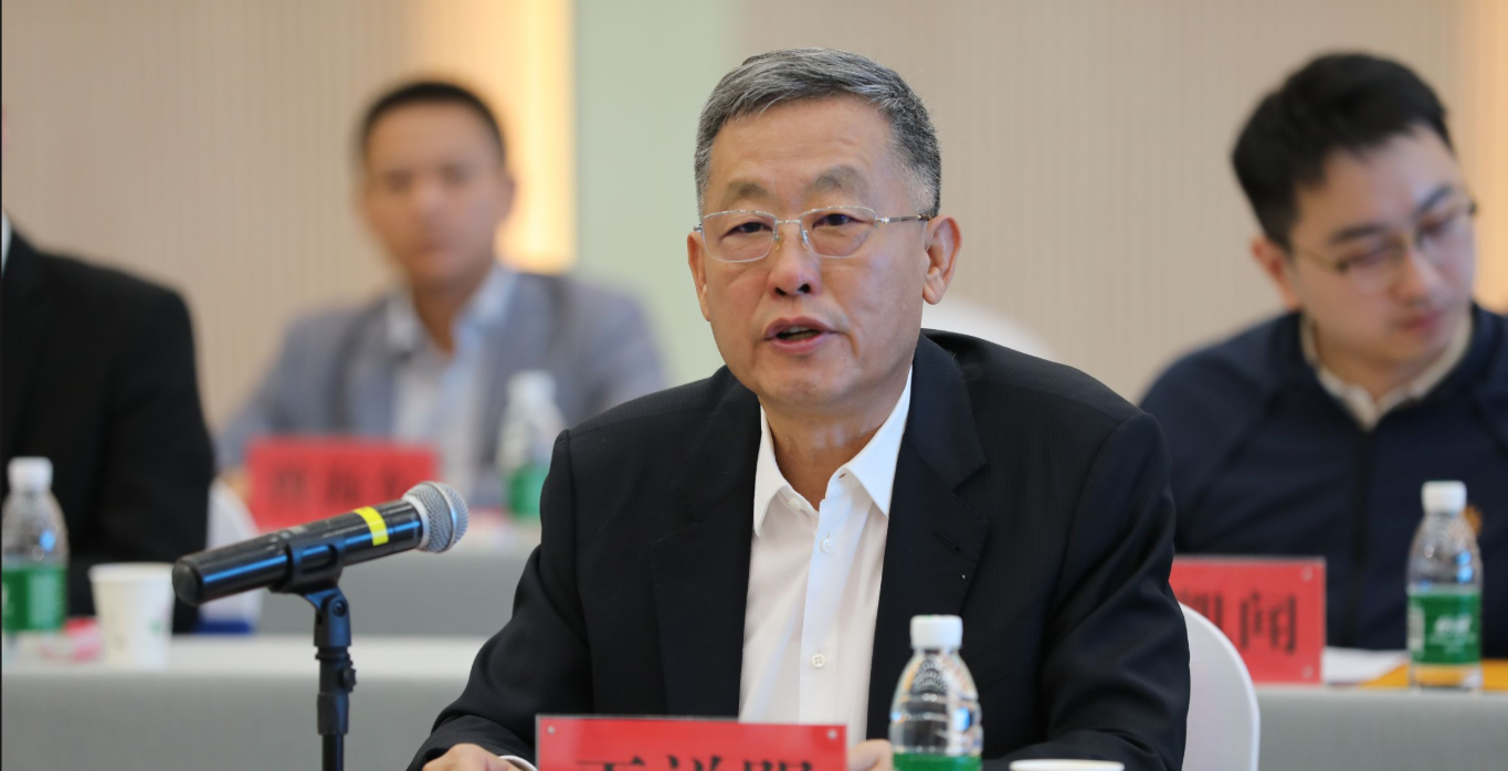 新盛娱乐公司董事长、新盛娱乐公司总经理一行到宁夏海原县调研