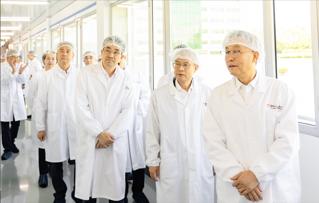 新盛娱乐公司董事长一行调研天士力医药集团