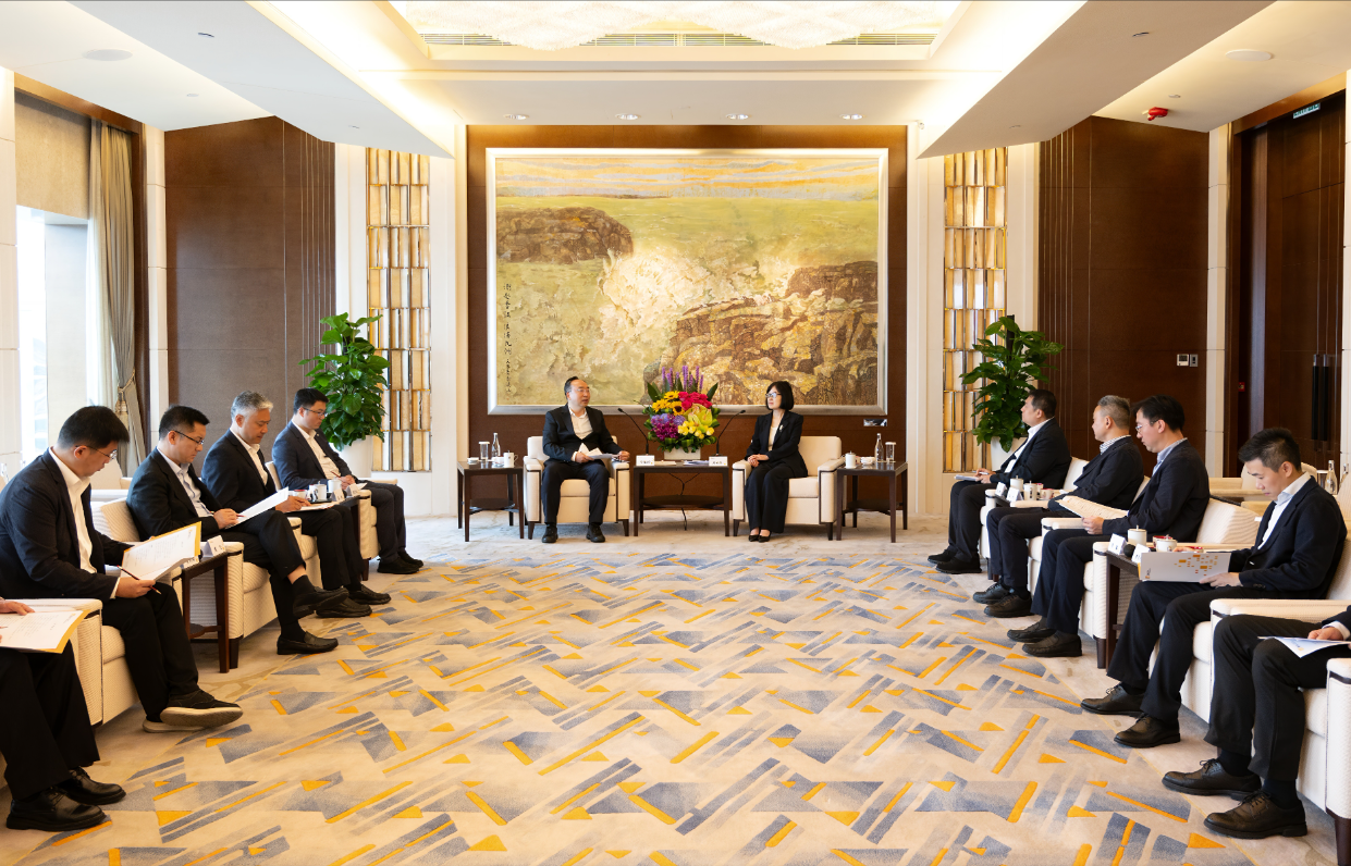 南昌市副市长马煜洲到访新盛娱乐公司集团